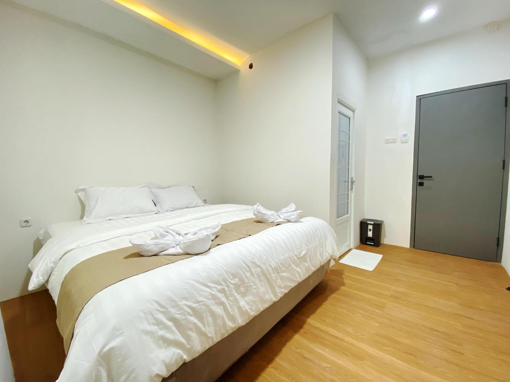 Double D Guesthouse Syariah Bukittinggi Exterior foto